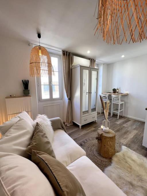 Studio 2 Neuf A 100M Des Plages Et De La Gare Saint-Raphael  Ngoại thất bức ảnh