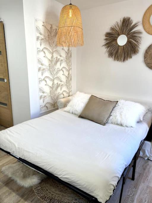 Studio 2 Neuf A 100M Des Plages Et De La Gare Saint-Raphael  Ngoại thất bức ảnh